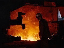Khí Oxy công nghiệp được sử dụng để nấu chảy hoặc khử sắt trong công nghiệp